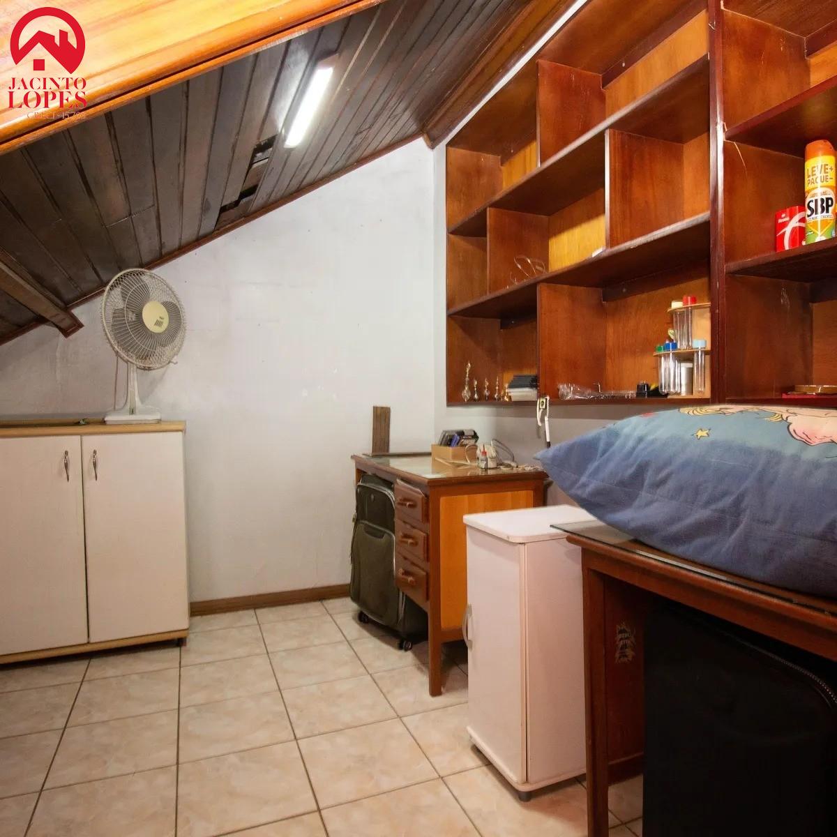Casa, 5 quartos, 128 m² - Foto 9